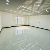 آپارتمان ۱۲۰ متری سه خواب نوساز