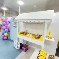 ترولی جشن و تولد