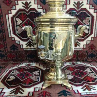 سماور روسی سه لیتری صدساله آنیک کلکسیونی|کلکسیون اشیاء عتیقه|تبریز, |دیوار