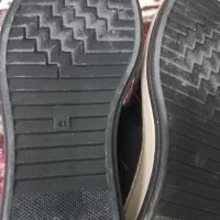 کفش نو|کیف، کفش، کمربند|باسمنج, |دیوار