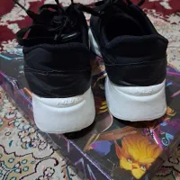 کتونی اسپرت مشکی سایز ۳۸ ۳۹|کیف، کفش، کمربند|پرند, فاز ۴|دیوار