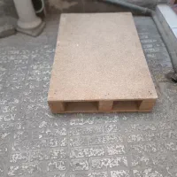 پالت چوبی محکم و سالم