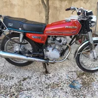 موتور ۱۲۵ چراغ گرد تمیز