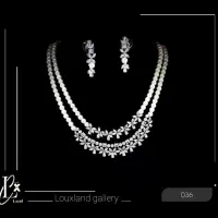 گردنبندهای نگینی و نیم‌ست‌های خاص|جواهرات|اصفهان, بوستان آینه خانه|دیوار
