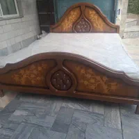 تخت خواب دو نفره چوبی