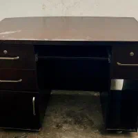 میز کار چوبی