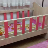 تخت و کمد کودک