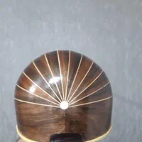 ساخت سه تار و تعمیرات سازهای چوبی و زهی