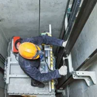 خدمات سرویس و نگهداری اسانسور