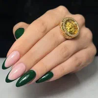 خدمات و آموزش ناخن