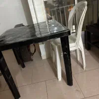 میز صندلی پلاستیکی