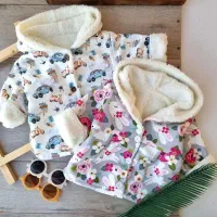 پوشاک ونوس حراجی گذاشته کاپشن طرح تدی و طرح خرگوش|کفش و لباس بچه|قم, حنیف نژاد|دیوار