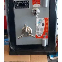 فروش گاو صندوق محکم و سالم