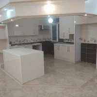 آپارتمان/145 متری/4 خواب (مرکز شهر)