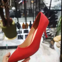 فروشنده خانم پاره وقت