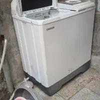 کالسکه و ماشین لباسشویی