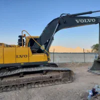 بیل مکانیکی ولوو 240 تمیز  معاوضه باهیوندا لاستیکی|خودرو سنگین|اسلام‌شهر, ملک‌آباد|دیوار