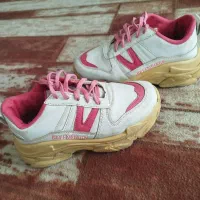 کفش سایز ۳۹   ۴۰|کیف، کفش، کمربند|خوی, |دیوار