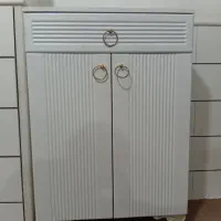 جا کفشی با میز تلوزیون سالم در حد نو