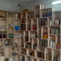 پخش کلی ادویه جات وداروگیاهی (نمایندگی نیشابور)