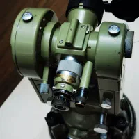 دوربین نقشه برداری wild t2 swiss ساخت سوییس|ابزارآلات|مشهد, شریف|دیوار