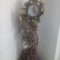مجسمه زیباساعت