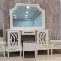 میز آرایش و پاتختی