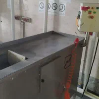 رنده و خرد کن پنیر پیتزا همراه با وت و طبقه استیل|ماشینآلات صنعتی|اردکان, |دیوار