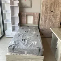 تخت نوجوان و جوان|تخت و سرویس خواب|شیراز, شهرک گلها|دیوار