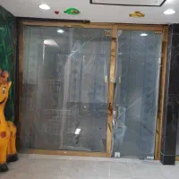 فروش یک باب مغازه در پاساژ دیبا مال|فروش مغازه و غرفه|کرج, مهرویلا جنوبی|دیوار
