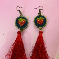 گوشواره خوشگل توت فرنگی