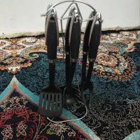 حراج لوازم آشپزخانه. کفگیر وملاقه