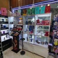 ویترین مغازه|فروشگاه و مغازه|برخوار, |دیوار