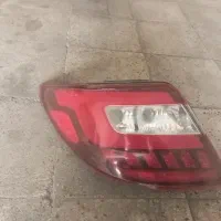 چراغ خطر عقب دنا پلاس سالم در حد نو