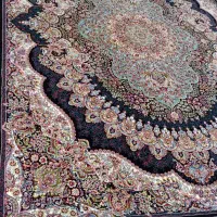 دوعدد فرش6متری700شانه اصل درحدنوباهم 22میلیون