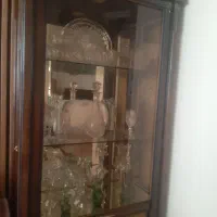 بوفه چوبی و تخت خواب چوبی