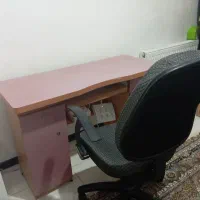 میز و صندلی