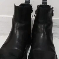 نیم بوت در حد نو