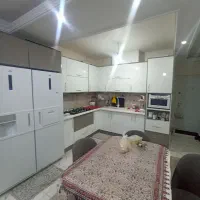 فروش اپارتمان ۱۳۵ متر، تجهیز، سند دار، کلید نخورده