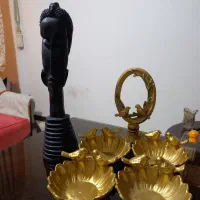 مجسمه و ست شکلات خوری با جای ایینه