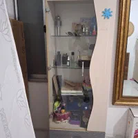 یک عدد بوفه نوجوان