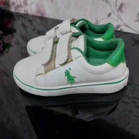 دو جفت کفش بچگانه