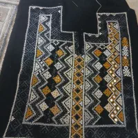 تپه زنی و پلیوار دوزی لباس بلوچی