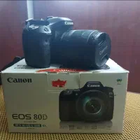 دوربین حرفه ای کنون 80D به همراه لنز 18-135|دوربین عکاسی و فیلم‌برداری|نیشابور, دارایی|دیوار