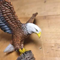 فیگور اصل و خوش قیمت عقاب سرسفید آمریکایی کلکسیونی