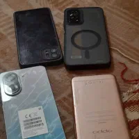 چندعددگوشی شکسته بفروش میرسد