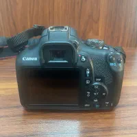 دوربین Canon 2000D همراه با لنز18-55mm|دوربین عکاسی و فیلمبرداری|رشت, فرزانه|دیوار