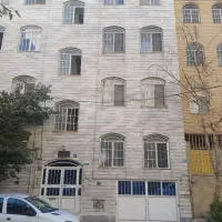 210 متر کلنگی چهارباغ