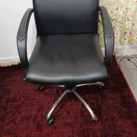 صندلی سالم و تمیز