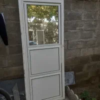 درب سرویس بهداشتی